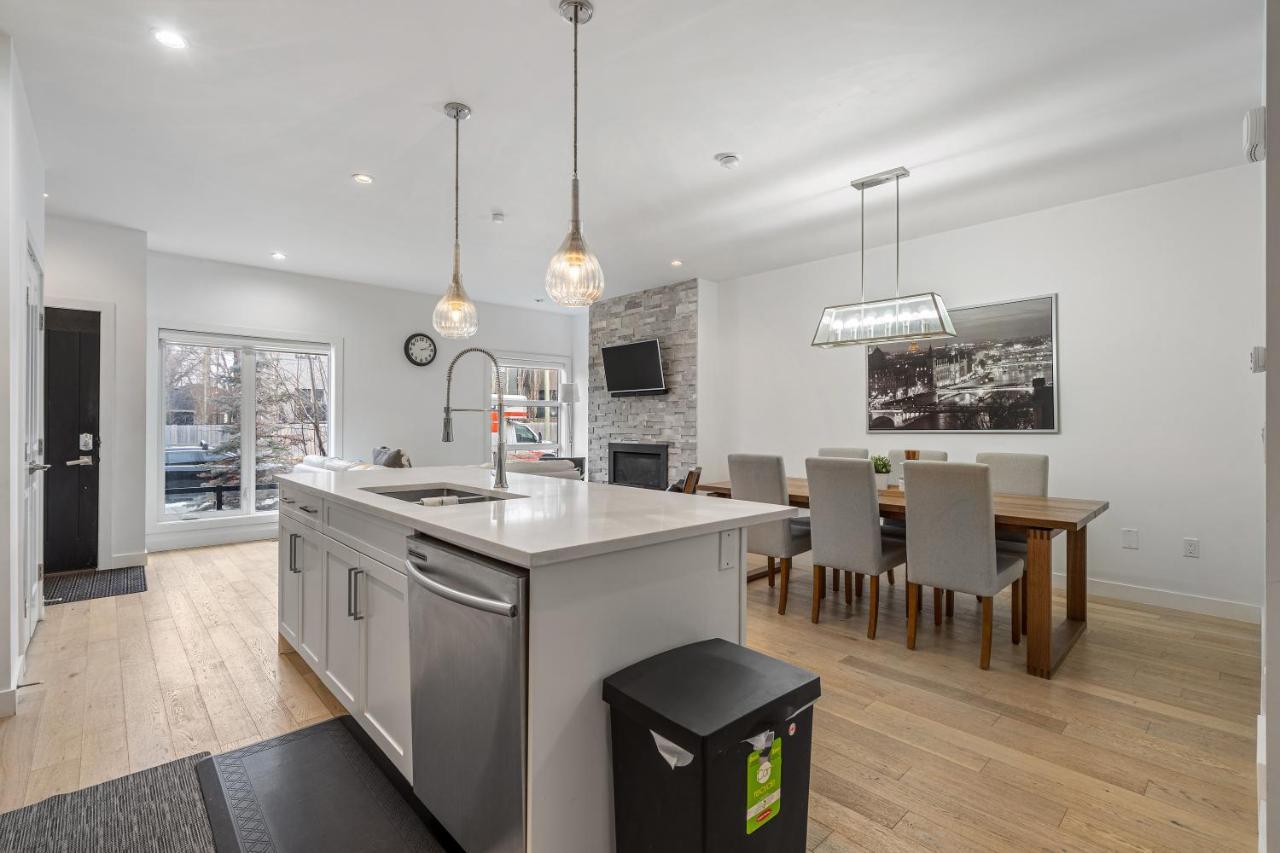 Luxury Spacious Private House Near City Centre 卡加利 外观 照片